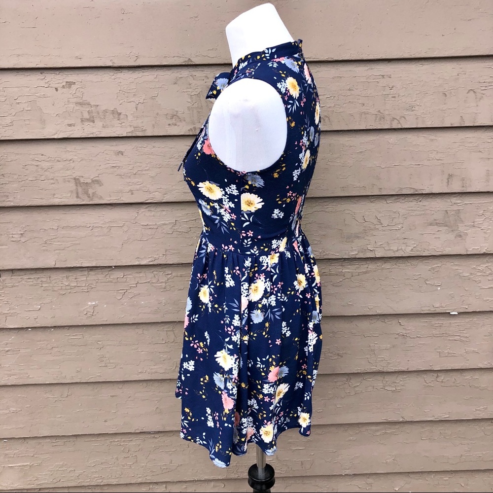 Renamed floral front tie fit and flare dress! - Picture 4 of 6